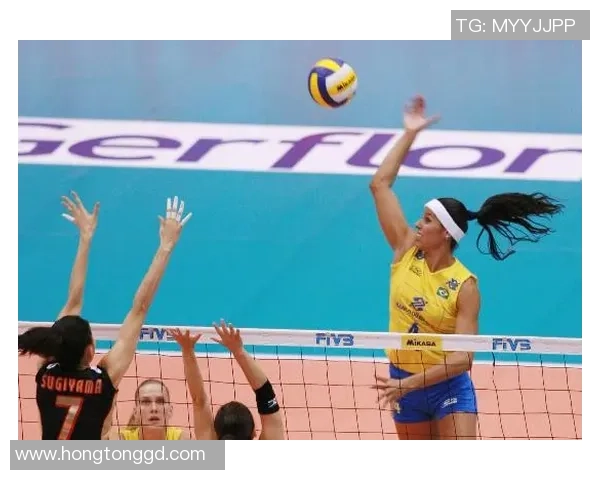 杨秀英专访：从排球新星到传奇教练的辉煌历程回顾